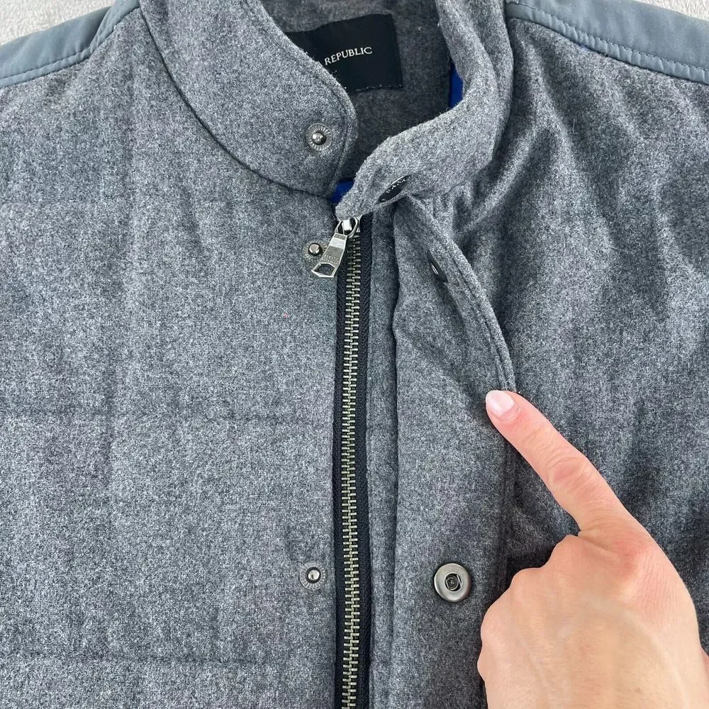 Banana Republic Puffer Vest Men‎ Small Charcoal Grey Wool Blend Zip Snap Button